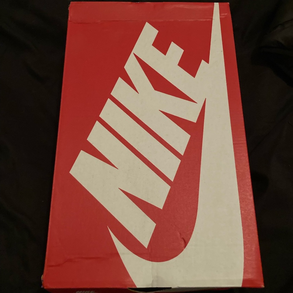 Nike shoes